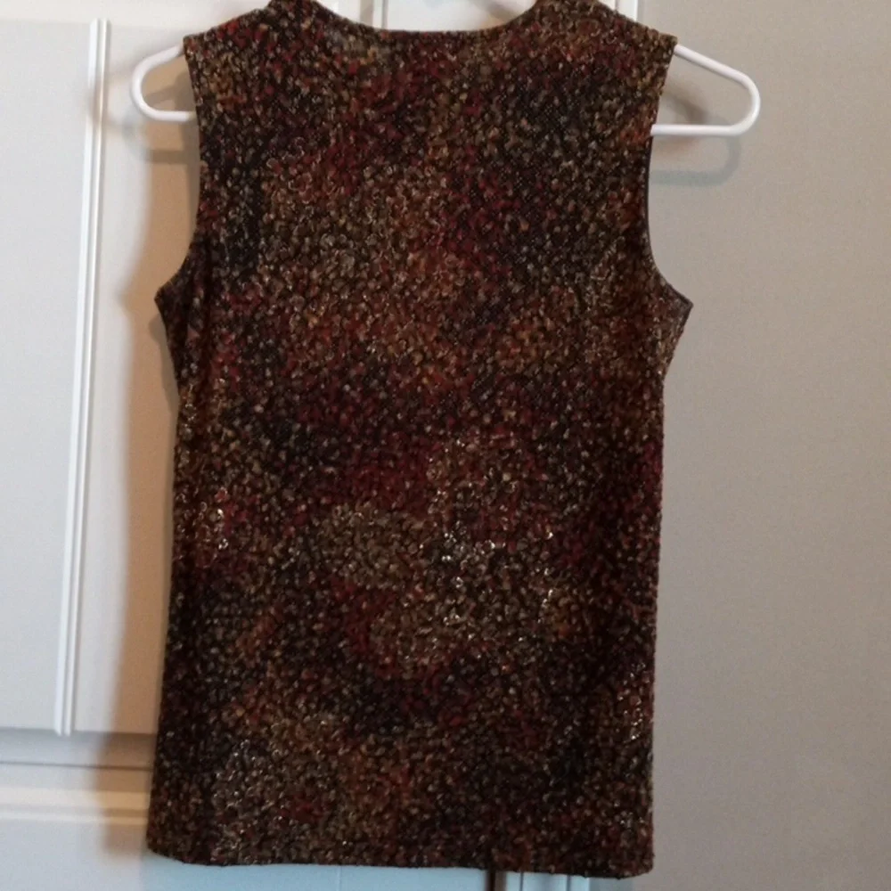 Laura Ashley SP Top - Picture 2 of 7